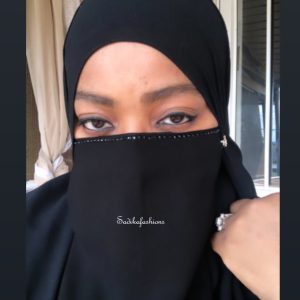 Half Niqab Black w/ Black Nose Stones