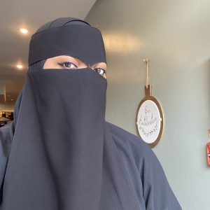 Point Connect Plain Niqab Black