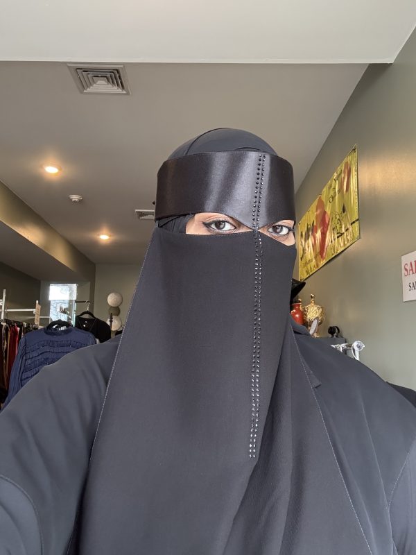 Double Stone Line Satin Point Connect Niqab - Image 3