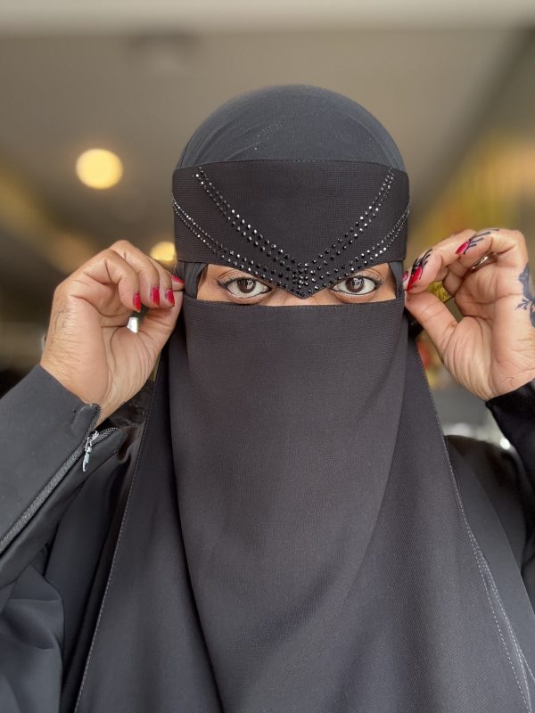 Double Stone Point "V" Niqab