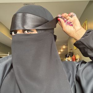 Long Satin Makeup Niqab