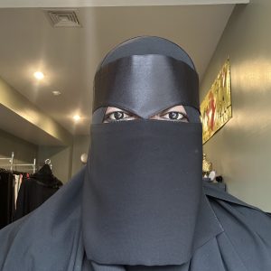 Satin Point Connect Shorty Niqab