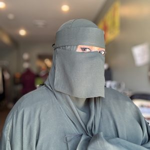 Olive Plain Shorty Niqab