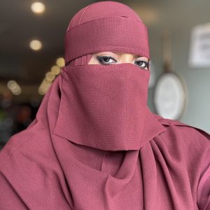 Plain 2 pc. Burgundy Shorty Niqab & Shaylah Set